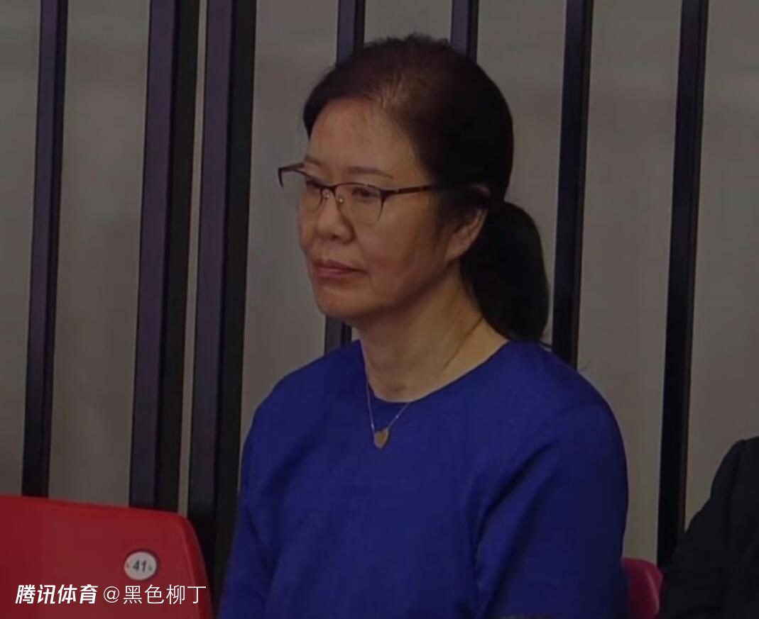 av 黄色